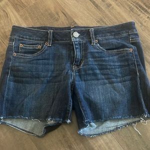Women’s American Eagle Outfitter’s Dark Jean Shorts Sz 10